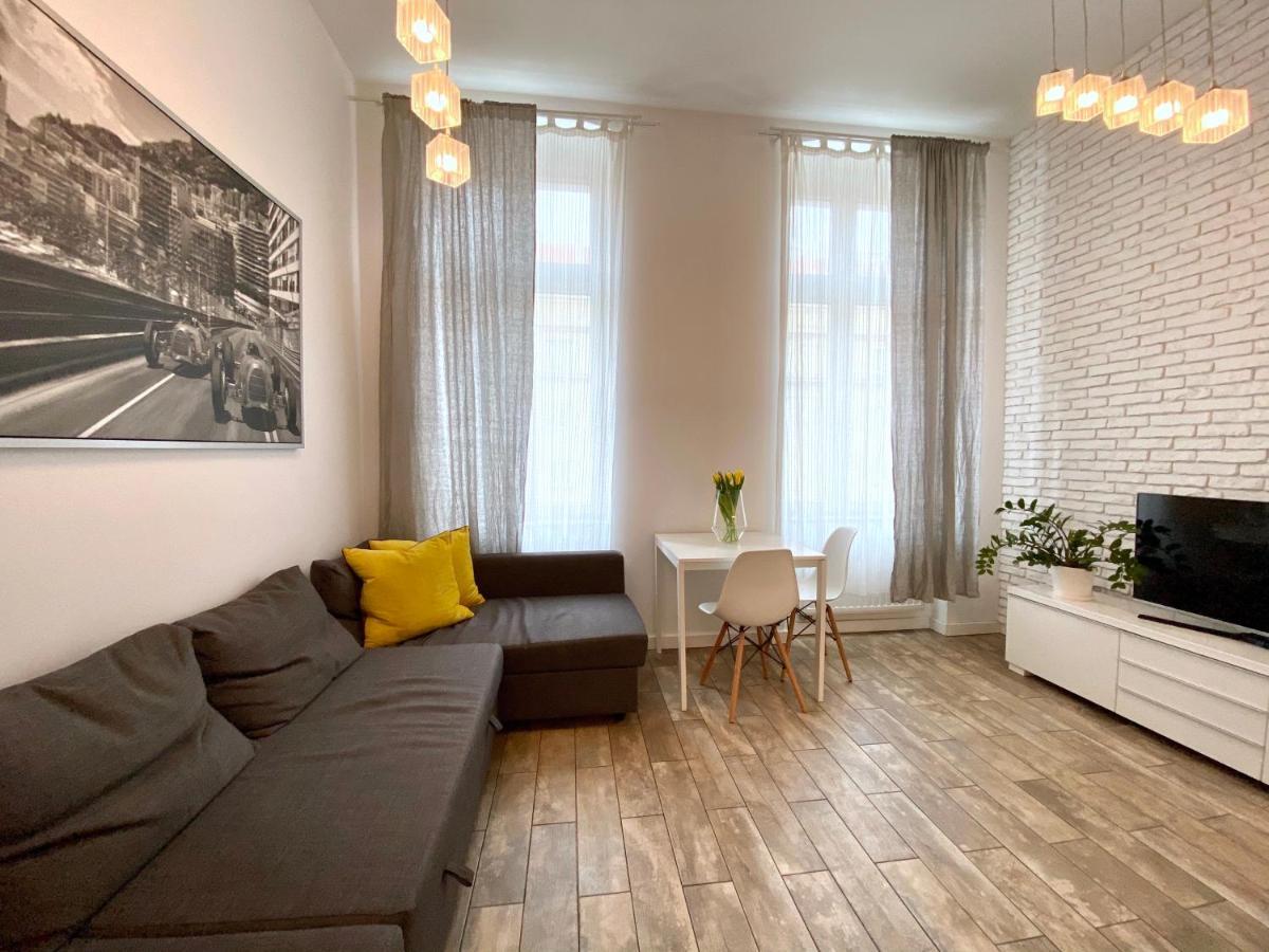 Aravel Premium Apartamento Breslavia Exterior foto